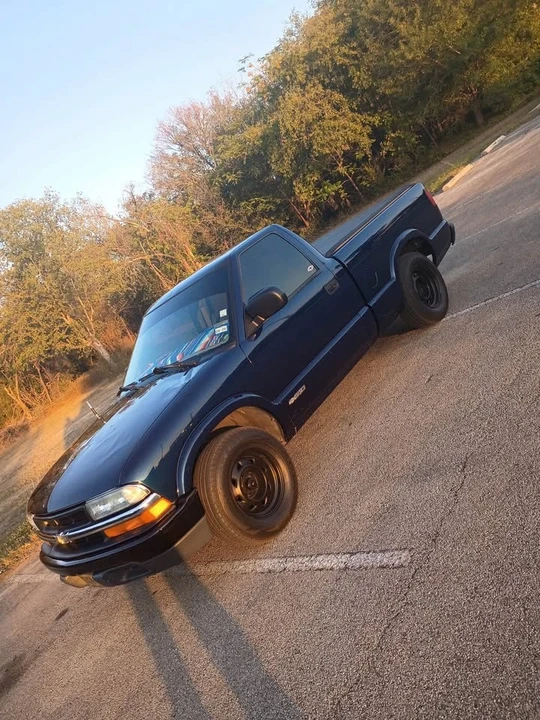 2002 Chevrolet S-10 - Image 7 of 7