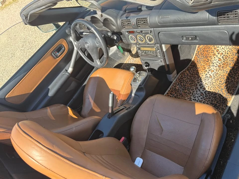 2002 Toyota MR2 Spyder/MR-S - Image 3 of 6