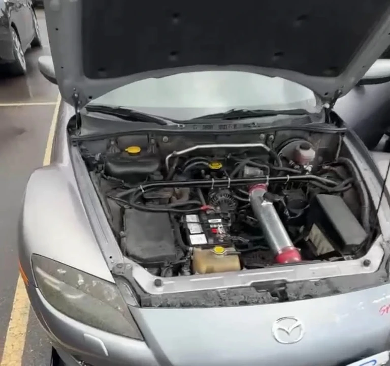 2004 Mazda RX-8 1st Gen - Image 5 of 5