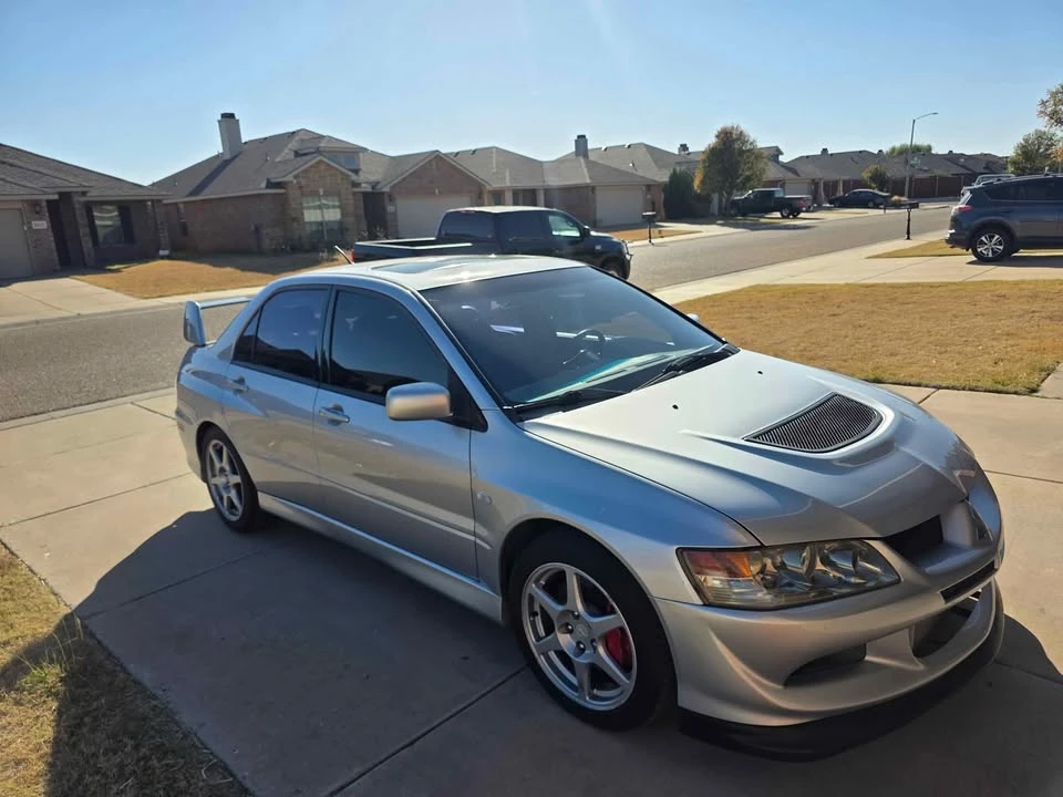 2004 Mitsubishi Lancer Evolution VIII 7th Gen - Image 2 of 5