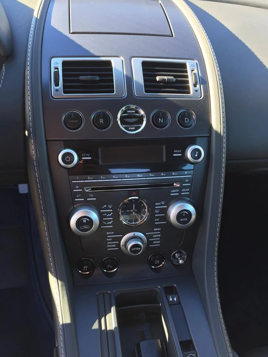 2009 Aston Martin V8 Vantage (2006-2017) - Image 8 of 9