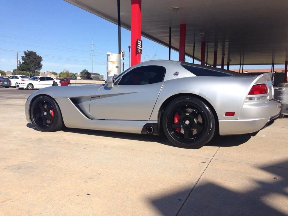2009 Dodge Viper 4th Gen - Image 2 of 4