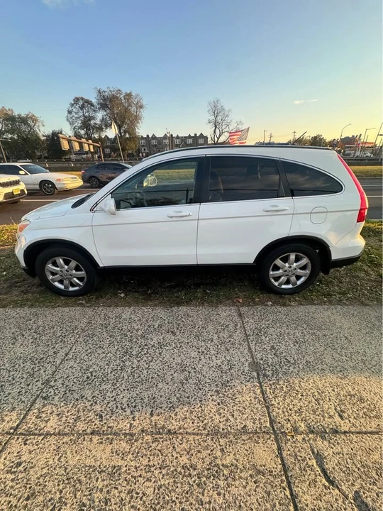 2009 Honda CR-V 3rd Gen - Image 2 of 6