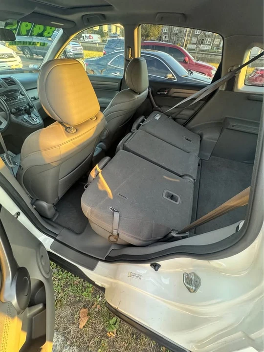 2009 Honda CR-V 3rd Gen - Image 6 of 6