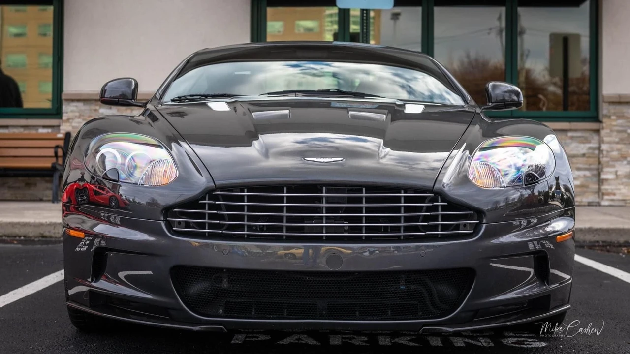 Aston Martin DBS (2008-2012) - Image 11 of 11