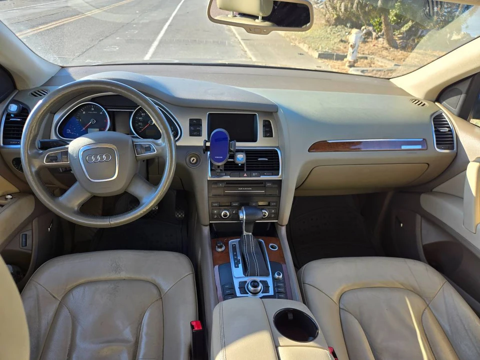 2011 Audi 4L Q7 - Image 8 of 24