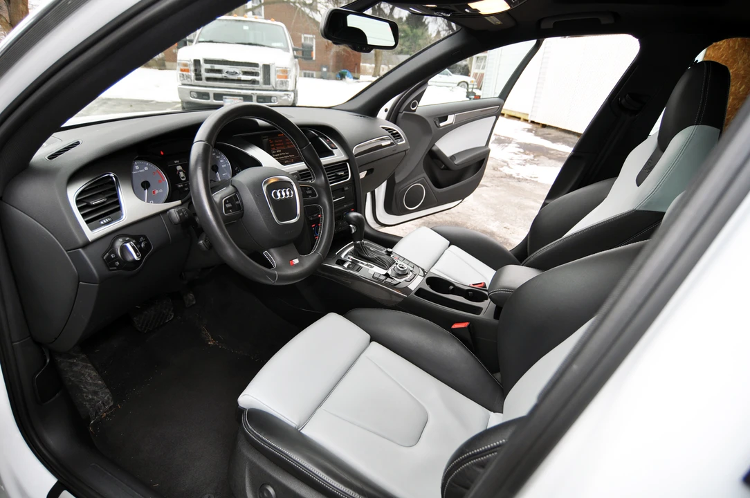 2011 Audi B8 S4 - Image 5 of 5