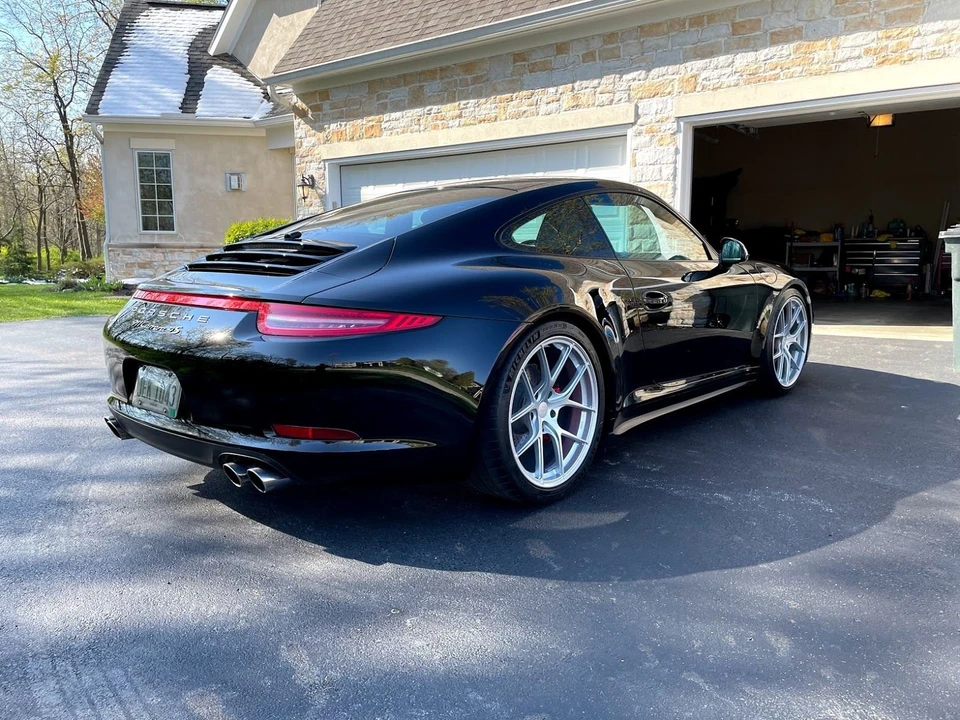 2013 Porsche 991 Carrera 4S - Image 4 of 10