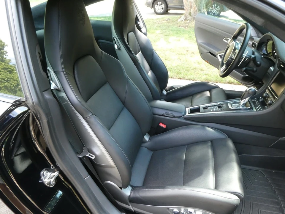 2013 Porsche 991 Carrera 4S - Image 6 of 10