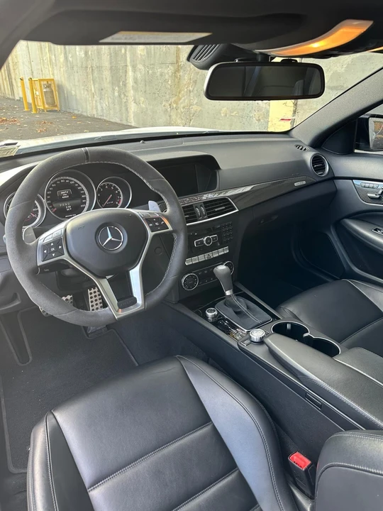 2015 Mercedes-Benz W204 C 63 AMG - Image 10 of 22