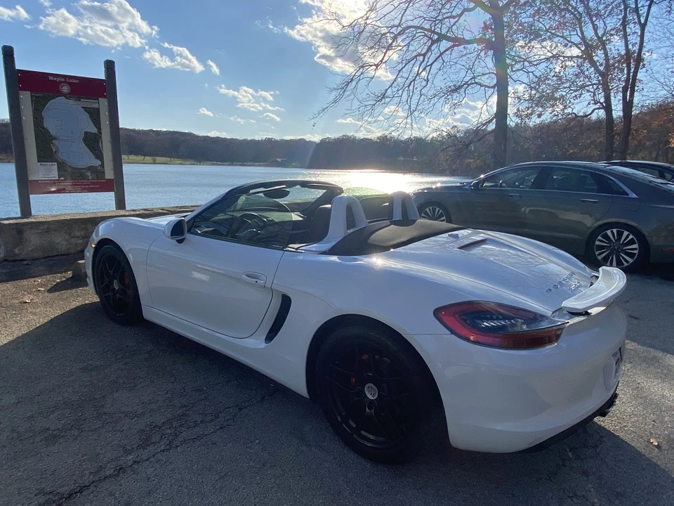 2015 Porsche 981 Boxster S - Image 3 of 8