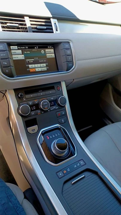 2015 Land Rover Range Rover Evoque 1st Gen - Image 18 of 24