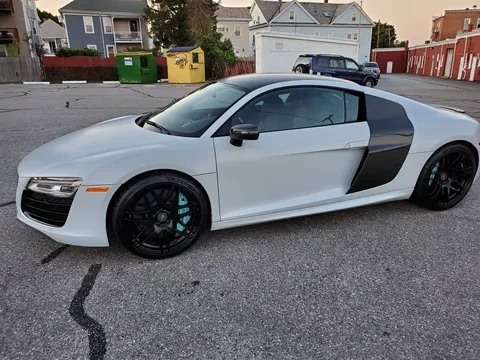 2015 Audi R8 V10 Plus