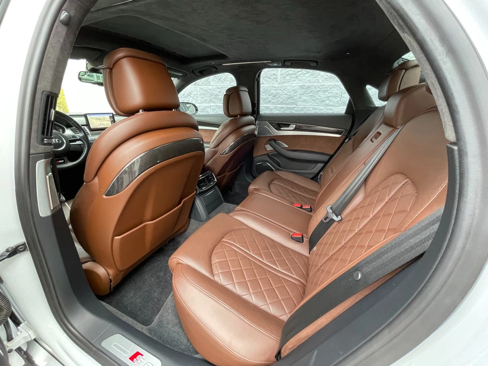 2016 Audi D4 S8 - Image 6 of 8