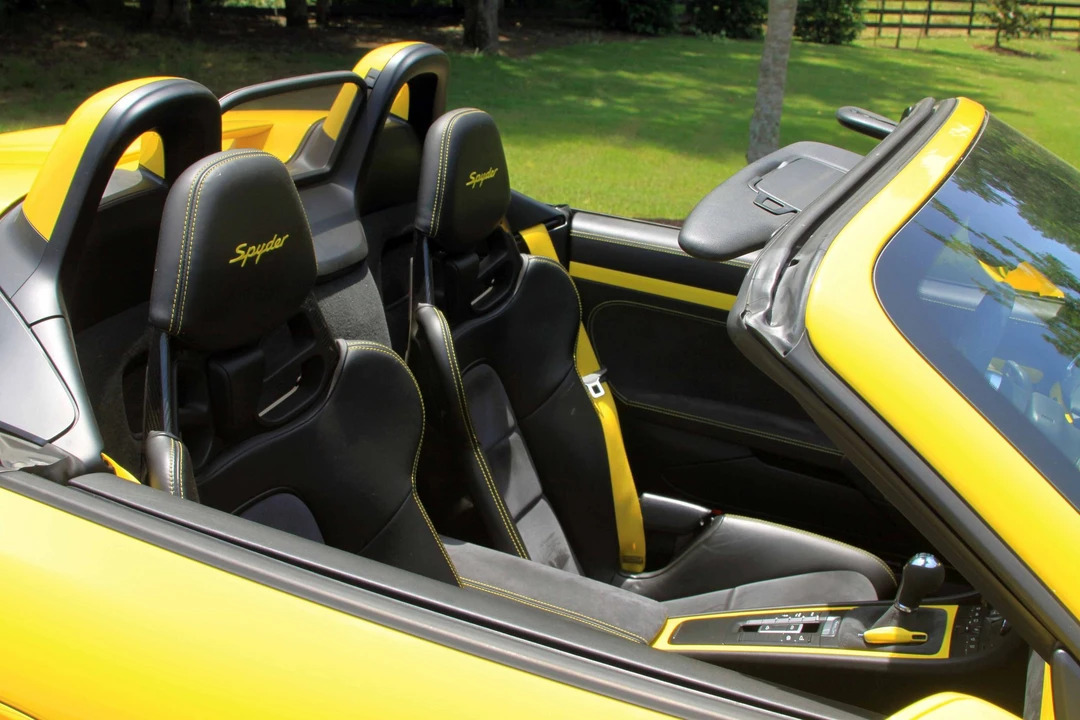 2016 Porsche 981 Boxster Spyder - Image 6 of 21