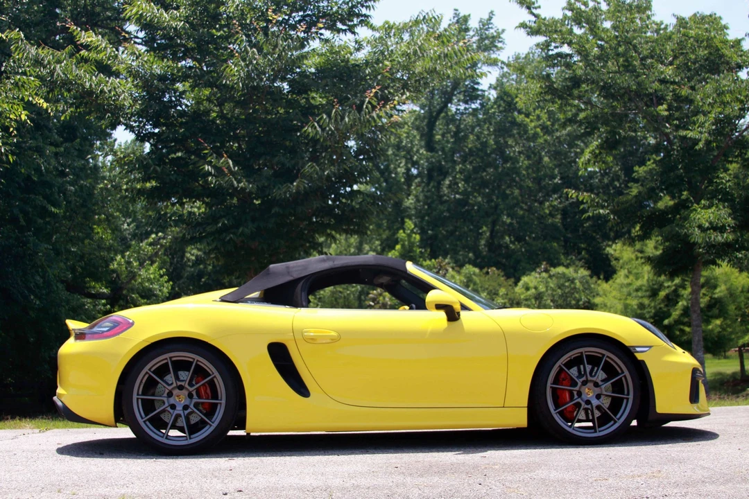 2016 Porsche 981 Boxster Spyder - Image 14 of 21