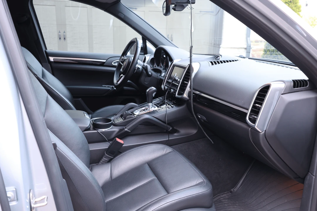 2016 Porsche 958 Cayenne Diesel - Image 14 of 22
