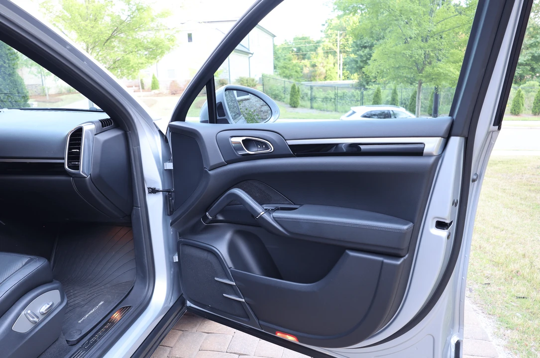 2016 Porsche 958 Cayenne Diesel - Image 16 of 22