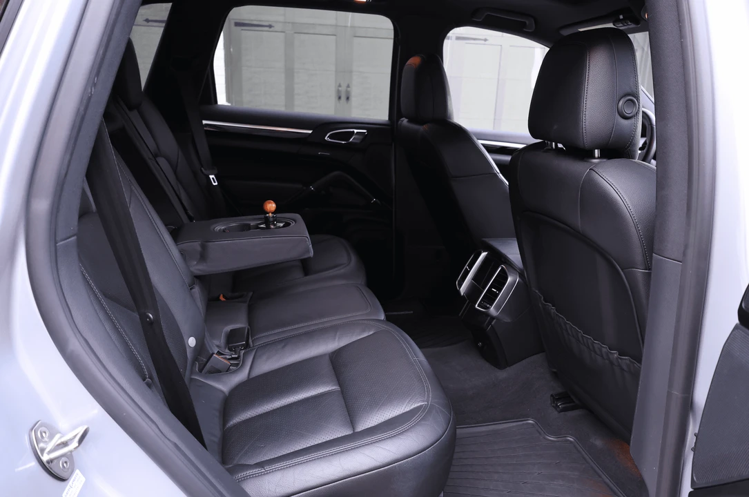 2016 Porsche 958 Cayenne Diesel - Image 17 of 22