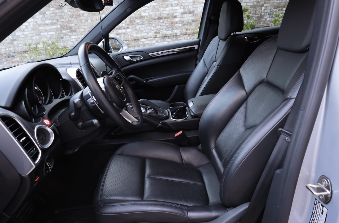2016 Porsche 958 Cayenne Diesel - Image 19 of 22