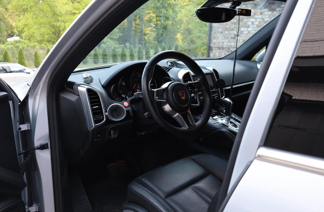 2016 Porsche 958 Cayenne Diesel - Image 20 of 22