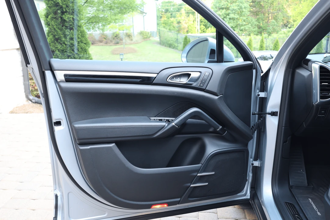 2016 Porsche 958 Cayenne Diesel - Image 21 of 22