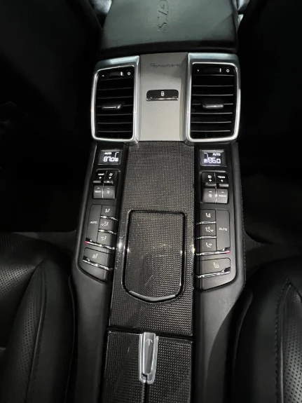 2016 Porsche 970 Panamera GTS - Image 10 of 13