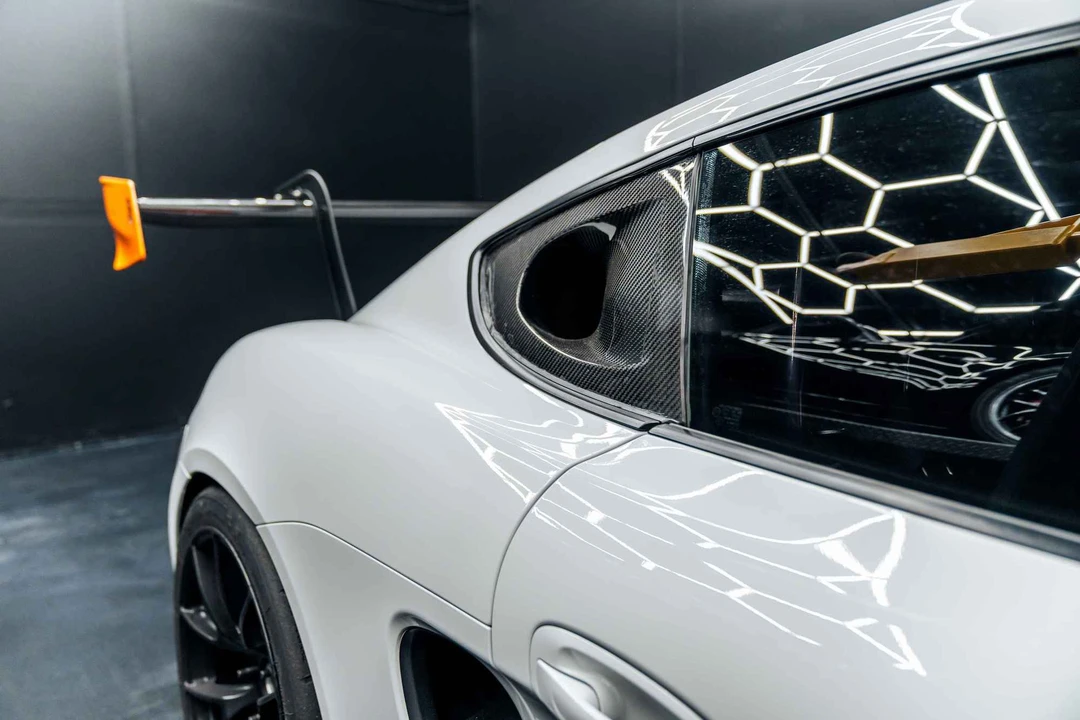 2016 Porsche 981 Cayman - Image 3 of 16