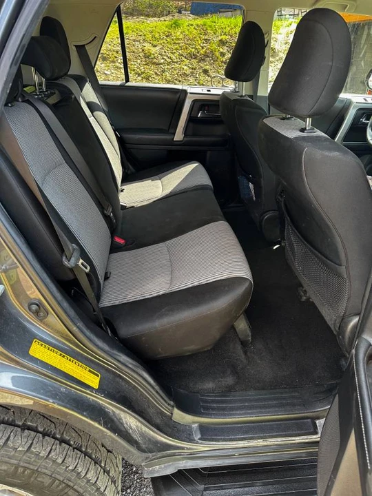 2016 Toyota 4Runner 5th Gen - Image 9 of 11