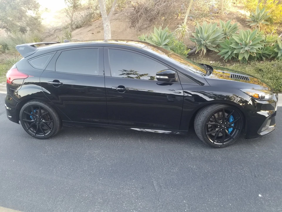 2017 Ford Focus RS 3rd Gen - Image 2 of 18
