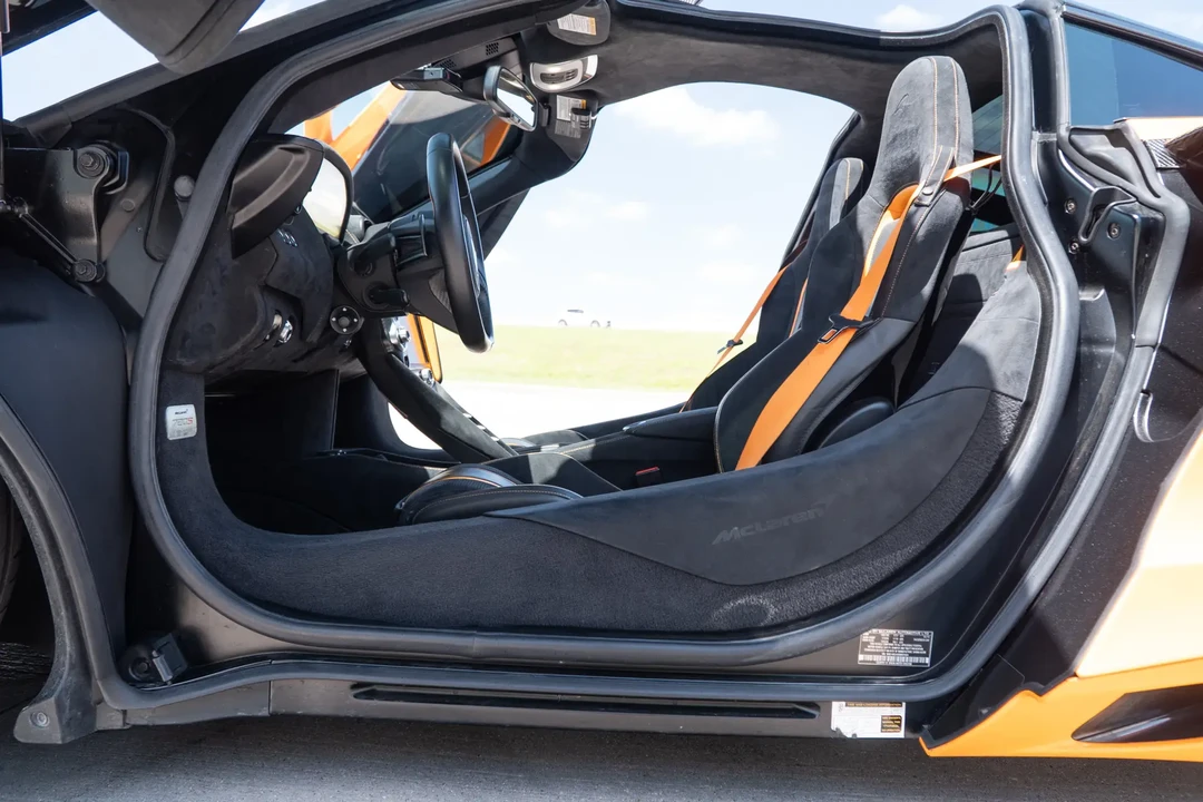 2019 McLaren 720S - Image 4 of 30