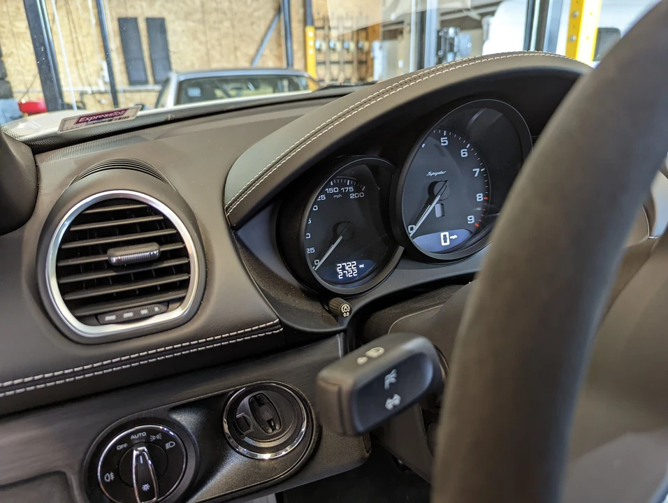 2021 Porsche 718 Boxster Spyder - Image 17 of 17