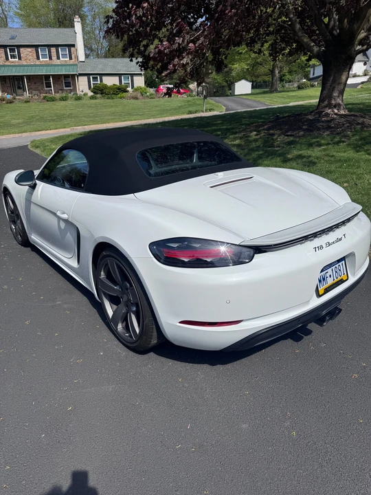 2021 Porsche 718 Boxster T - Image 4 of 9