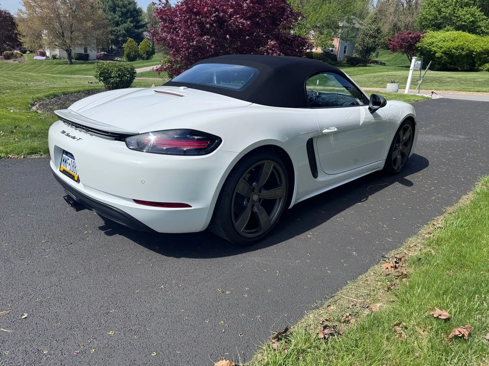 2021 Porsche 718 Boxster T - Image 6 of 9