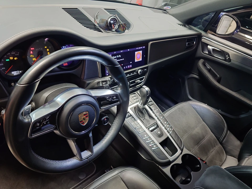 2021 Porsche Macan GTS - Image 20 of 26