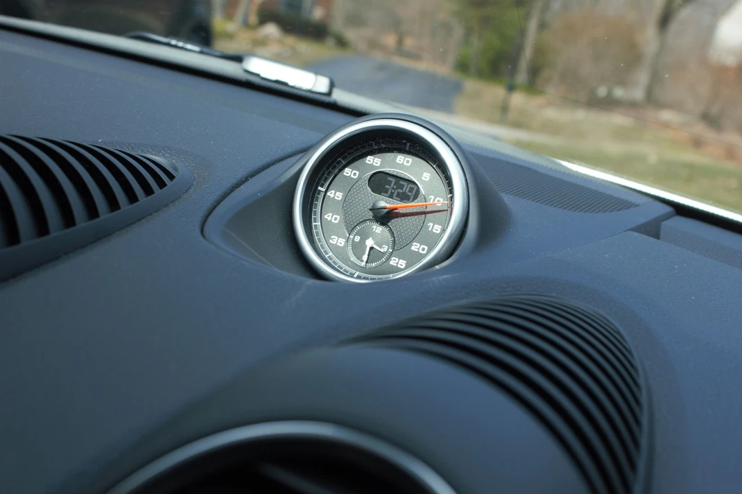 2022 Porsche 718 Cayman T - Image 16 of 22