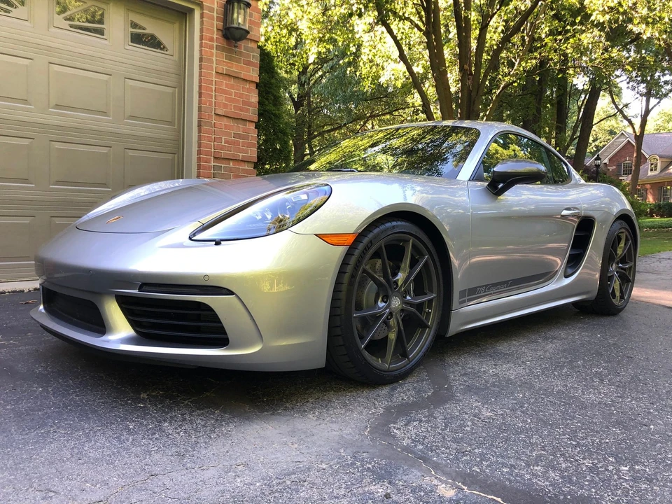 2022 Porsche 718 Cayman T - Image 6 of 22