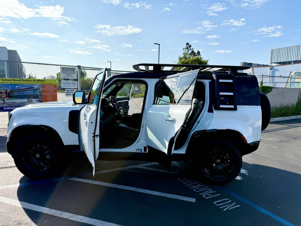 2023 Land Rover Defender L663 - Image 7 of 16