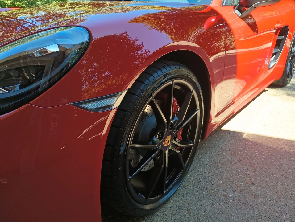 2024 Porsche 718 Cayman S - Image 18 of 31