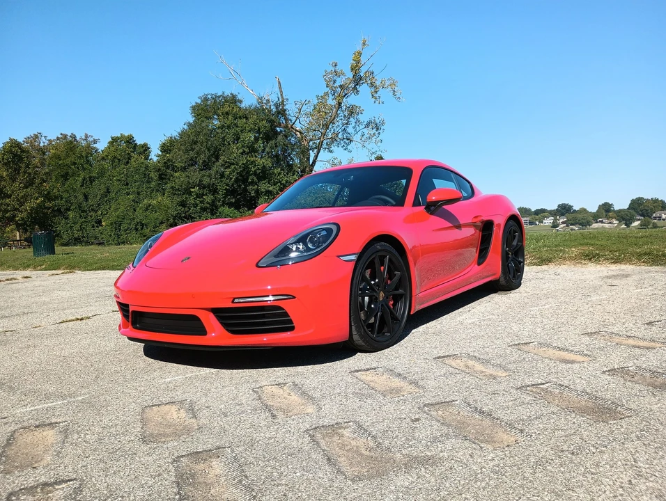 2024 Porsche 718 Cayman S - Image 24 of 31