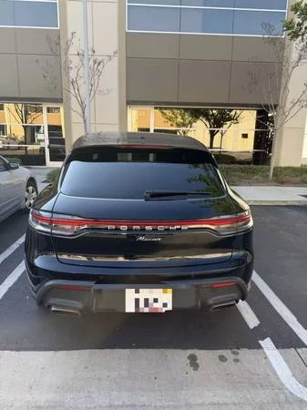 2024 Porsche Macan - Image 3 of 8