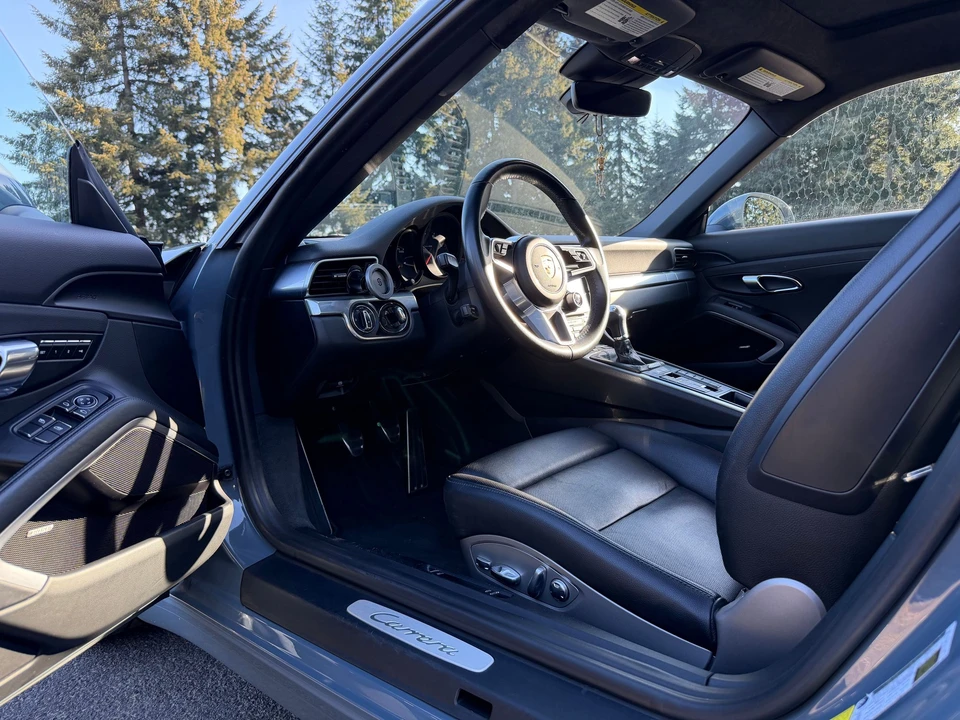 2017 Porsche 991 Carrera - Image 10 of 31