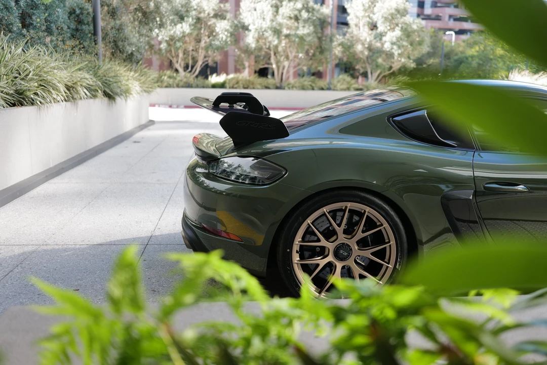 2023 Porsche 718 Cayman GT4 RS - Image 6 of 20