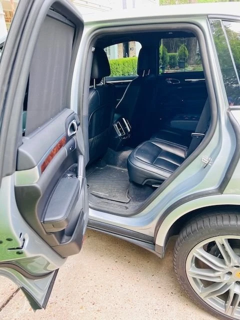 2018 Porsche 958 Cayenne - Image 16 of 23