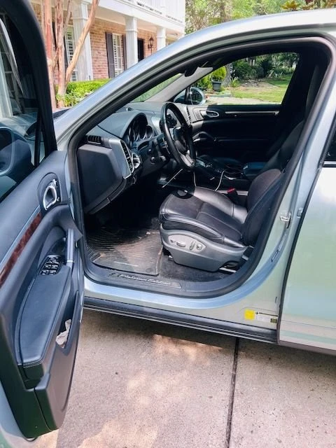 2018 Porsche 958 Cayenne - Image 17 of 23