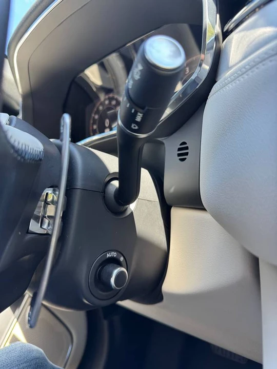2024 Jaguar F-Pace - Image 8 of 15