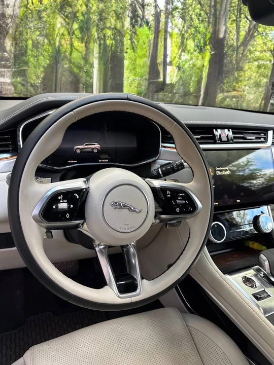 2024 Jaguar F-Pace - Image 11 of 15