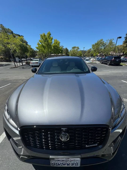 2024 Jaguar F-Pace - Image 15 of 15