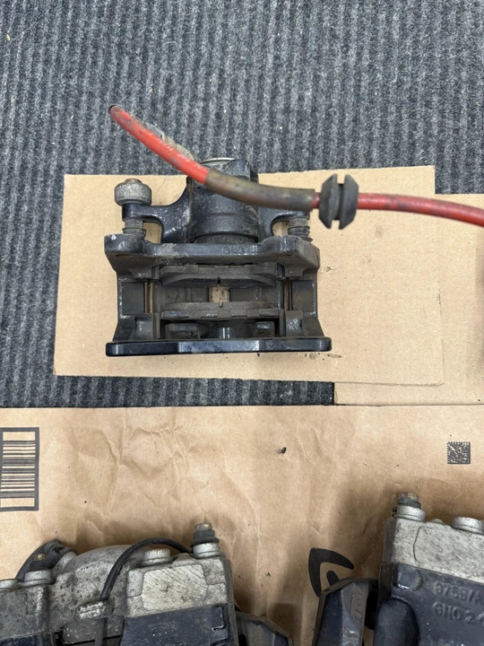 2014 Parts & Memorabilia Mechanical Components - Image 6 of 8