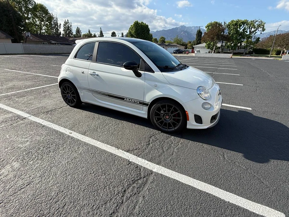 2013 Fiat Abarth 500 - Image 3 of 11